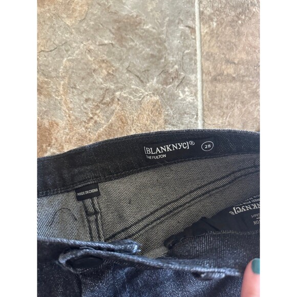 BLANK NYC The Fulton Jean Shorts Size 28 - Picture 11 of 12